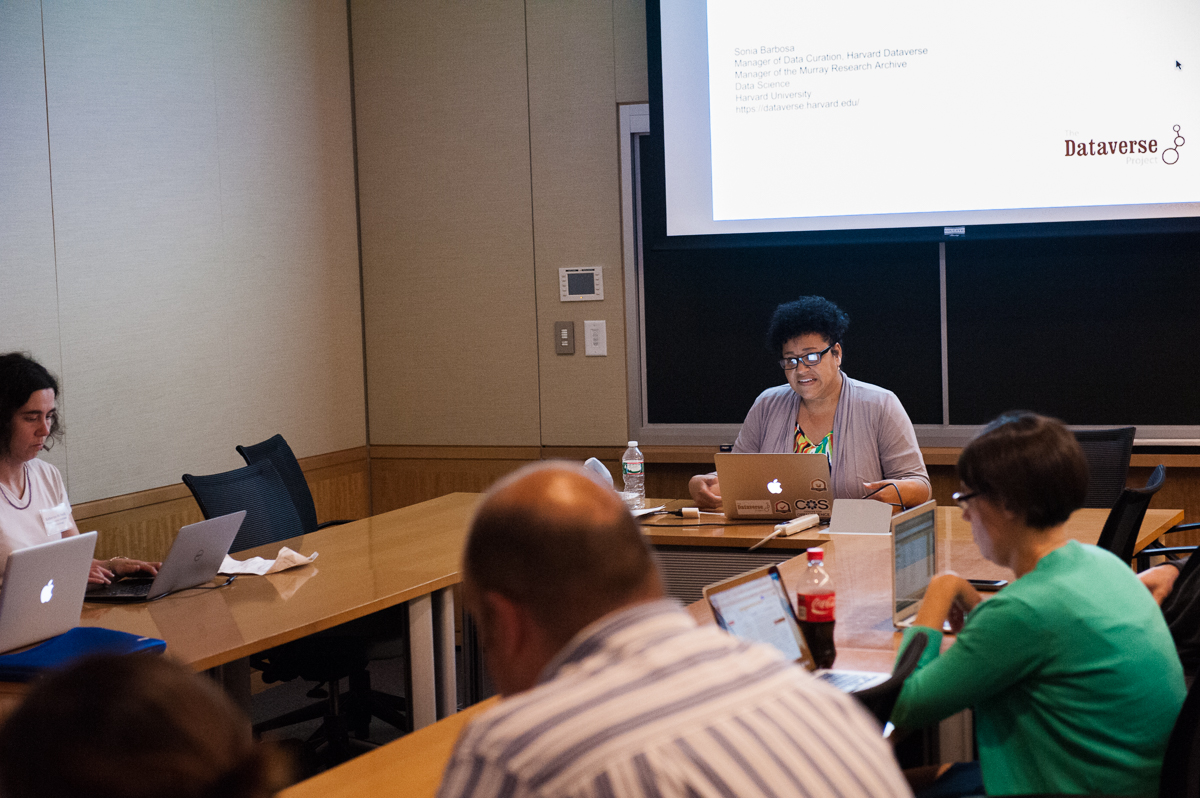 Dataverse 4 in-depth training led by Sonia Barbosa